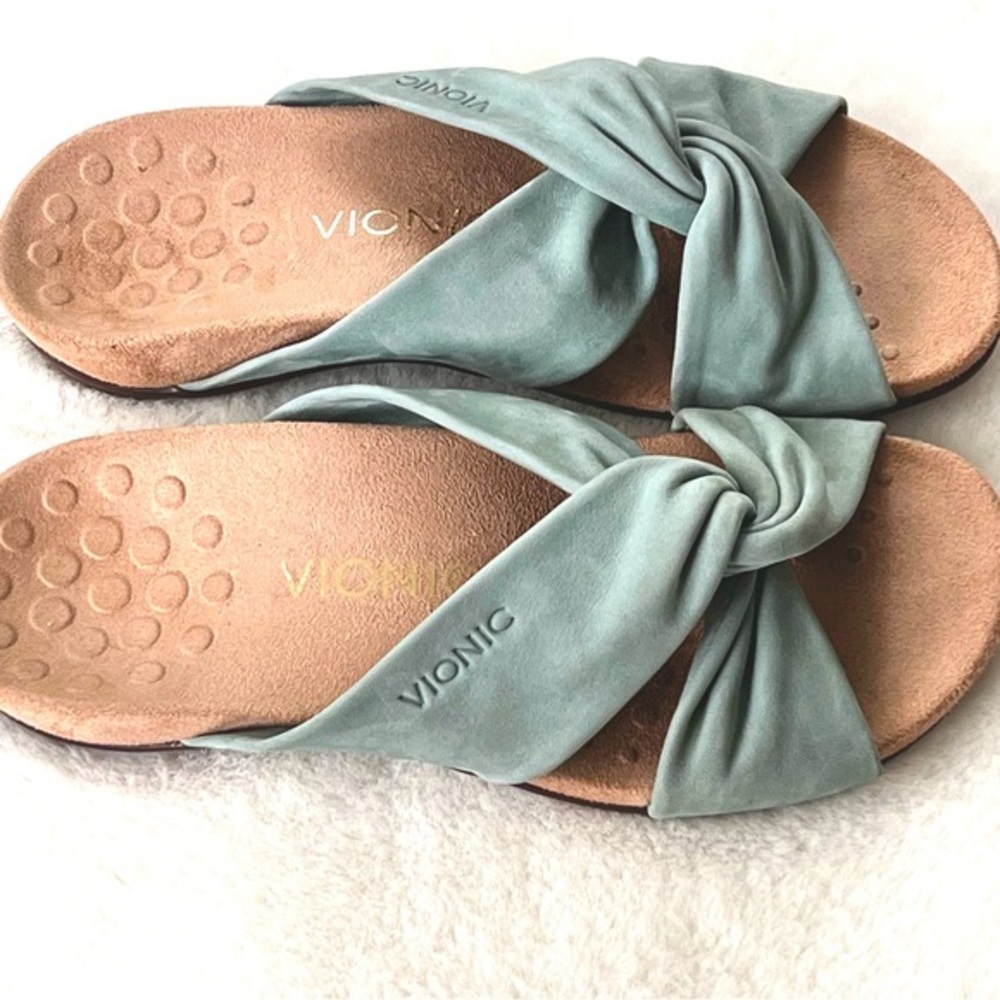 Vionic Shelley Slide Sandal Mint Color Soft Buttery Suede Size 6 - Picture 2 of 13